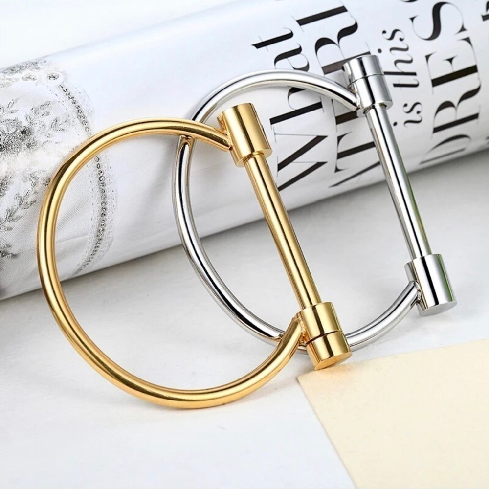 18K Gold Shackle Unisex Cuff Bangle Bracelet No Fade Luxury Design Stackable - Picture 5 of 5